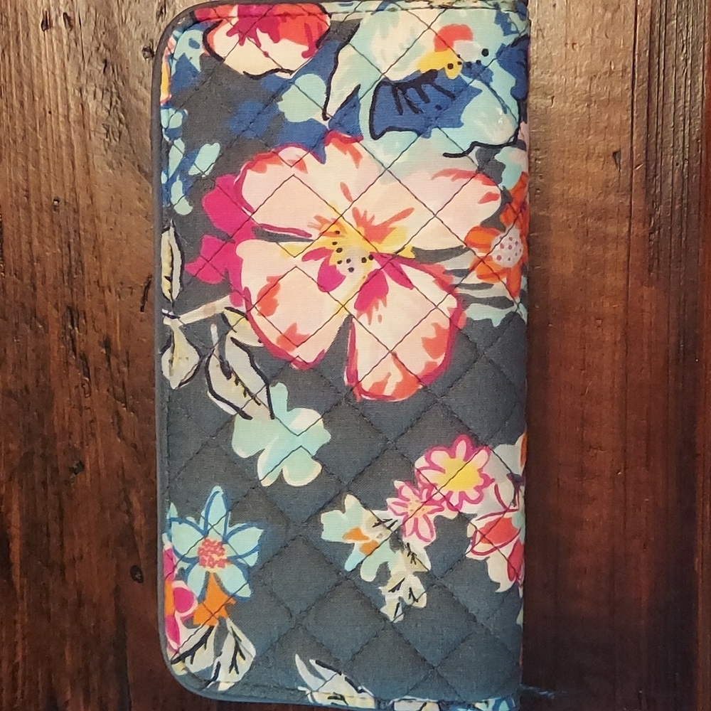 Vera Bradley Wallet - Picture 2 of 4